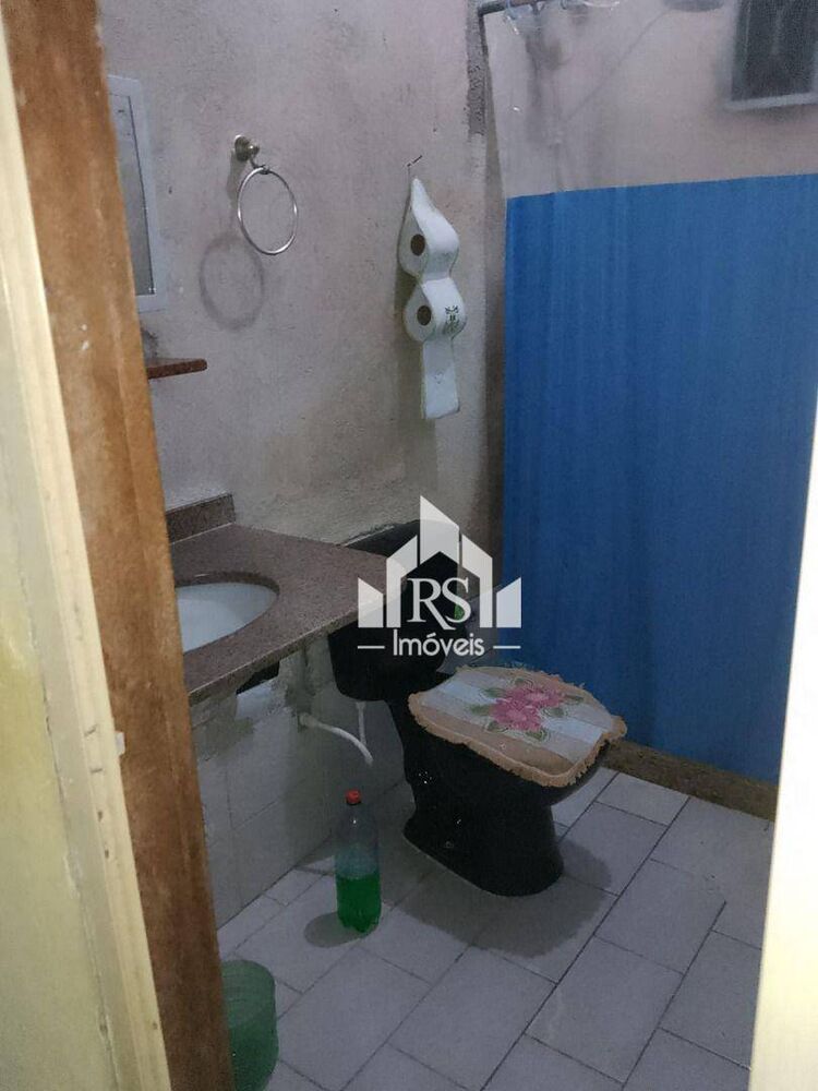 Casa à venda com 3 quartos, 180m² - Foto 4