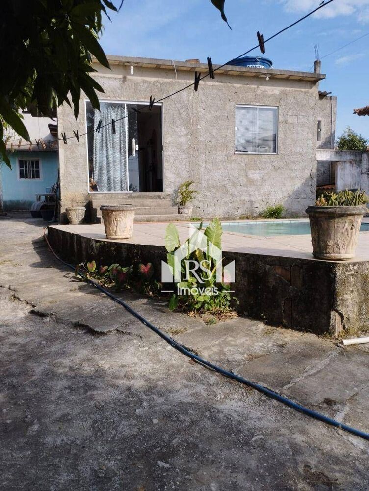 Casa à venda com 3 quartos, 150m² - Foto 4