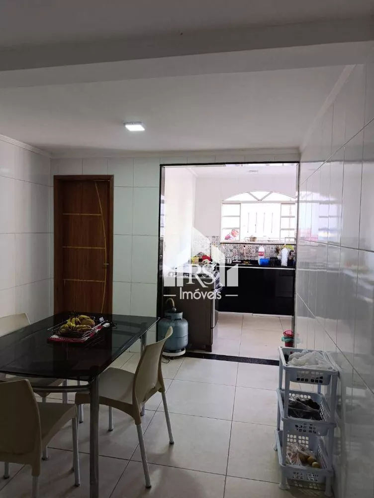 Casa, 2 quartos, 248 m² - Foto 7