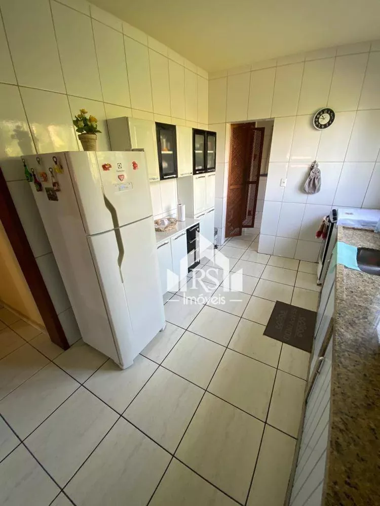 Casa, 6 quartos, 225 m² - Foto 6