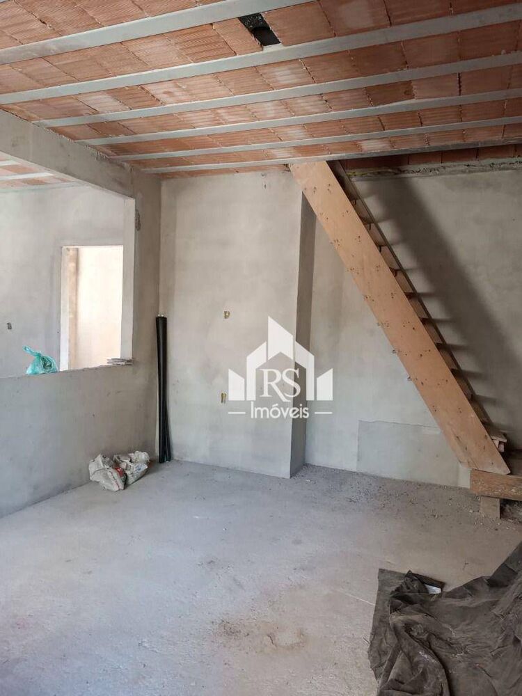 Casa, 6 quartos, 260 m² - Foto 2