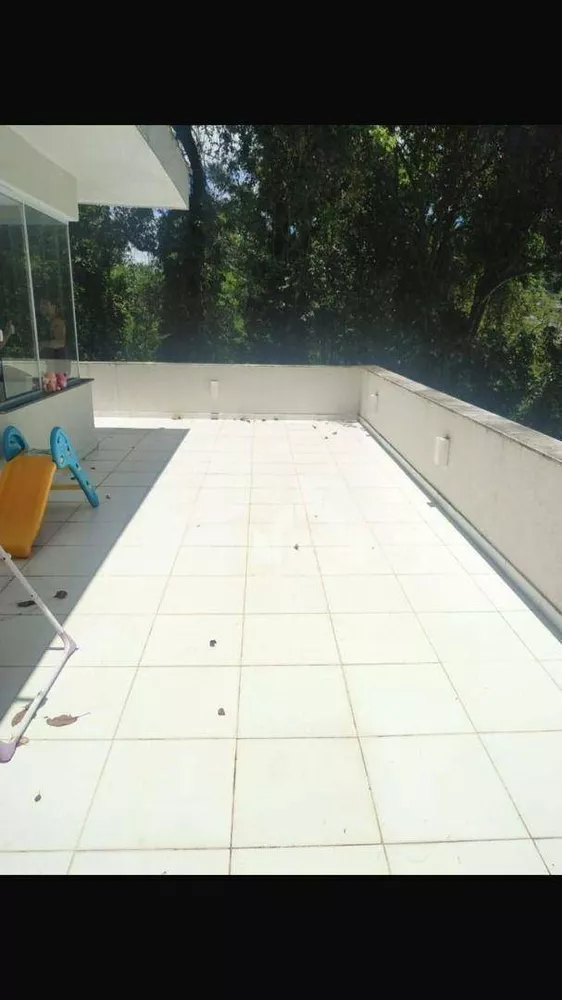 Casa, 3 quartos, 240 m² - Foto 3