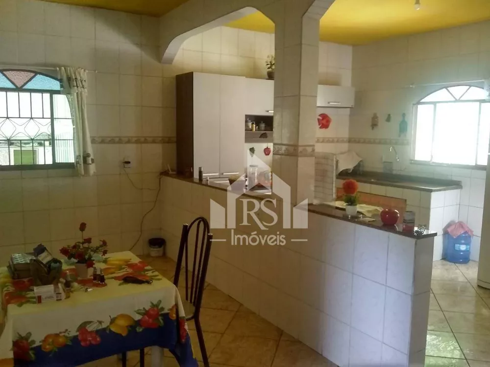 Casa, 3 quartos, 300 m² - Foto 17