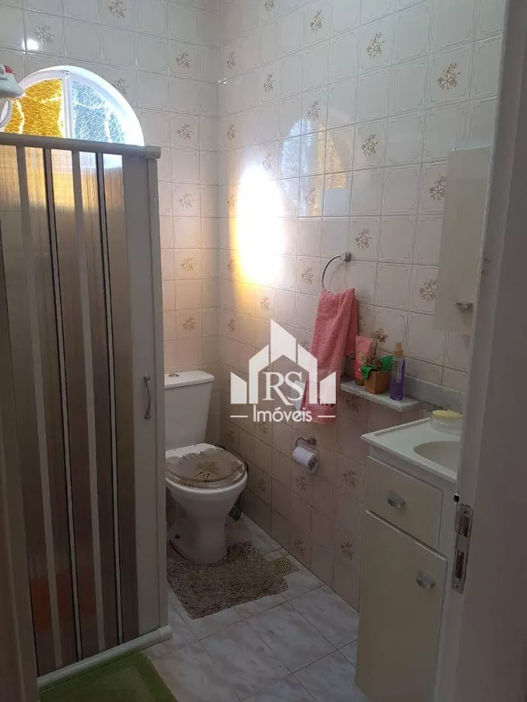 Casa, 3 quartos, 201 m² - Foto 2