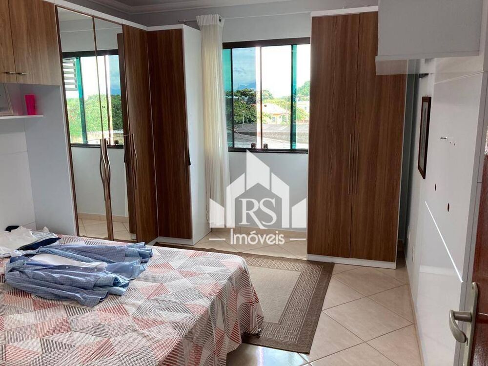 Casa à venda com 3 quartos, 100m² - Foto 4