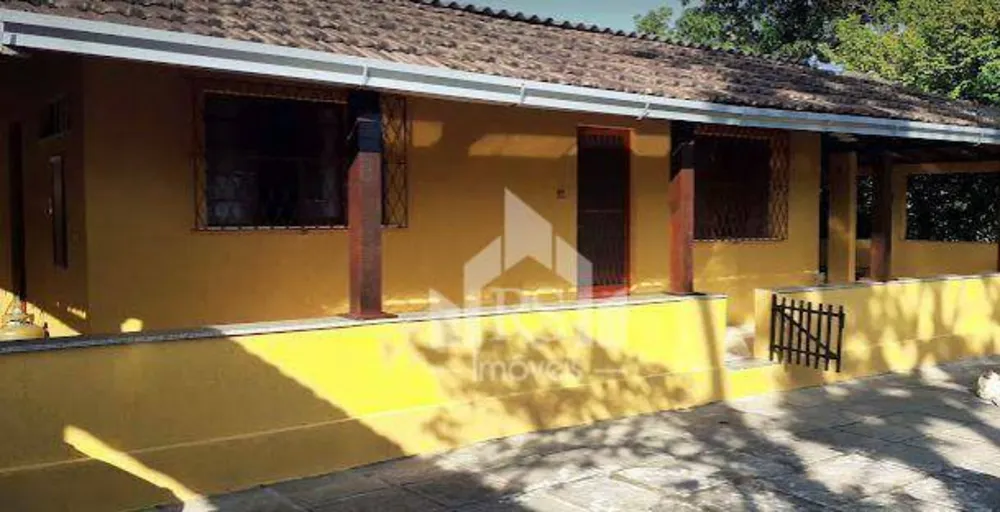 Sítio, 2 quartos, 2000 m² - Foto 2