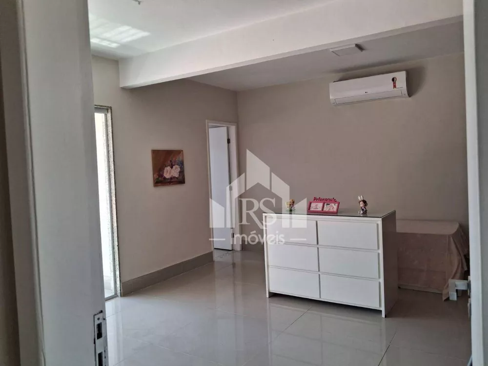 Casa, 4 quartos, 230 m² - Foto 10