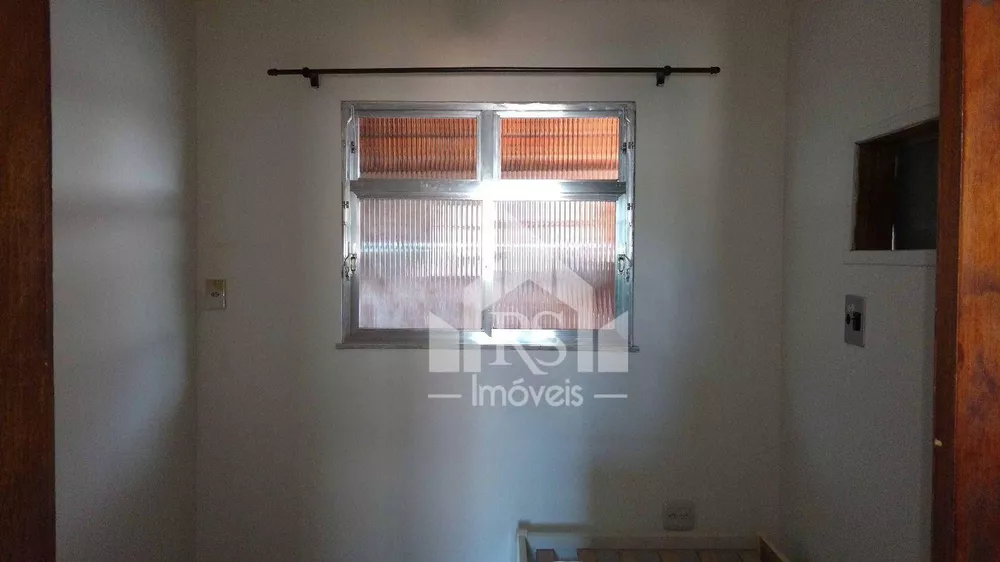 Casa, 6 quartos, 141 m² - Foto 17