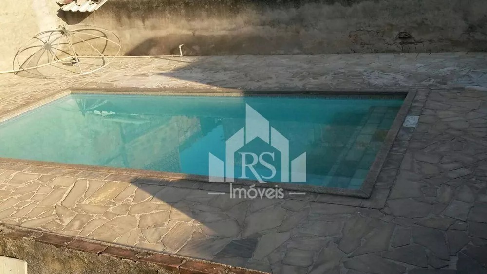 Casa, 6 quartos, 141 m² - Foto 18