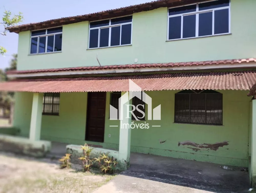 Chácara, 5 quartos, 1428 m² - Foto 1