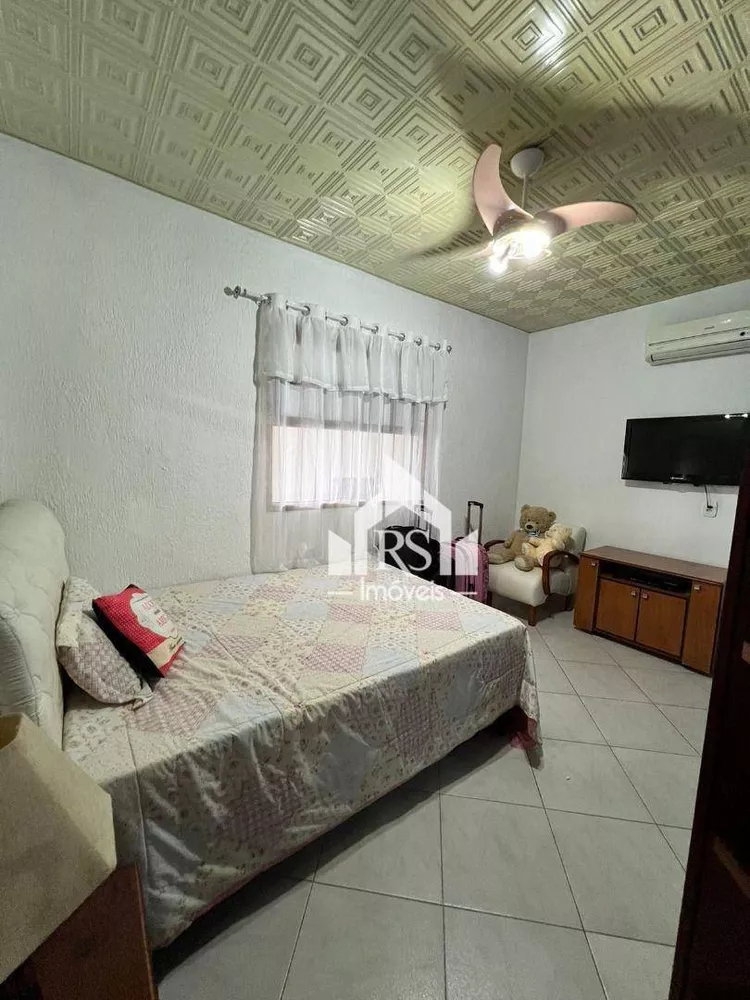 Casa, 4 quartos, 250 m² - Foto 16