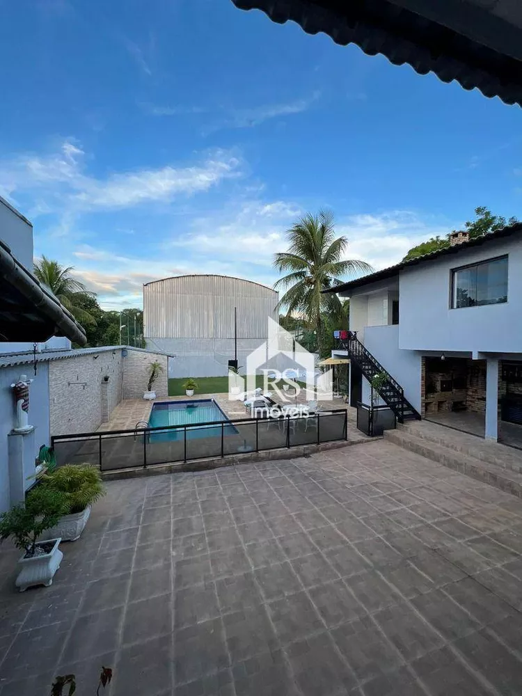 Casa, 4 quartos, 250 m² - Foto 1