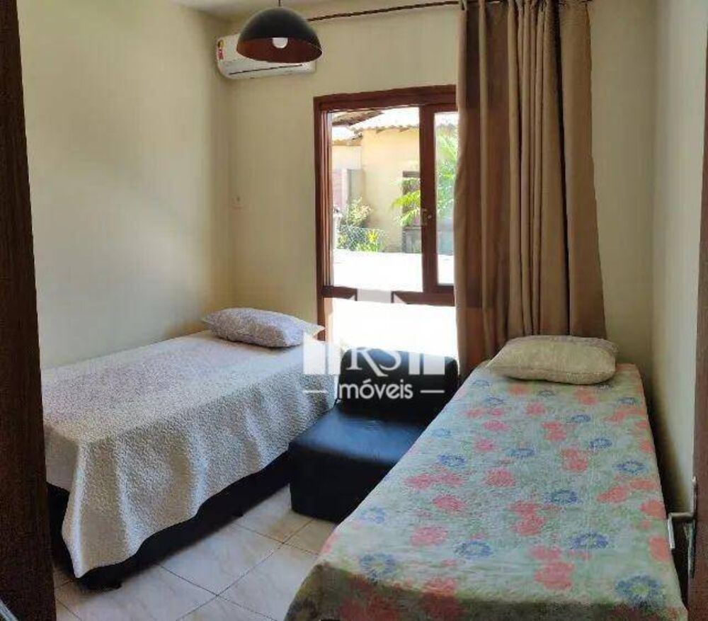 Casa de Condomínio à venda com 3 quartos, 150m² - Foto 1