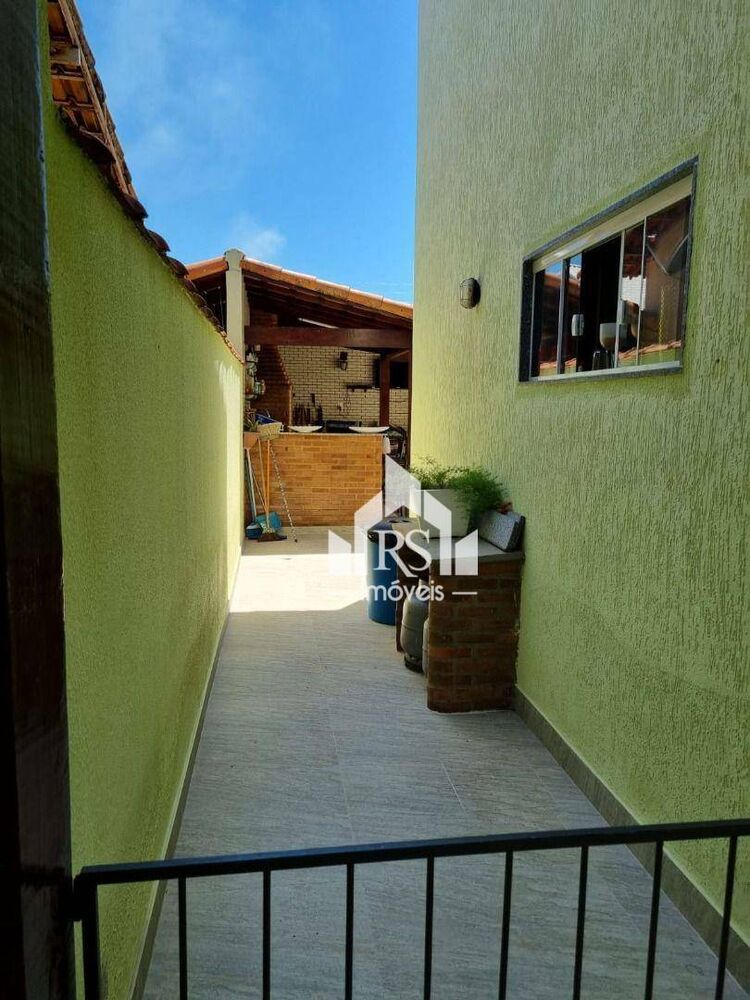 Casa de Condomínio à venda com 5 quartos, 140m² - Foto 3