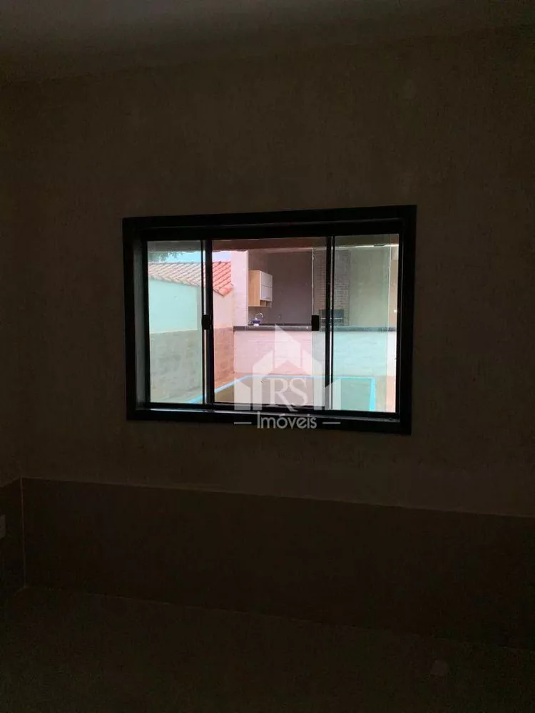 Casa, 3 quartos, 92 m² - Foto 1