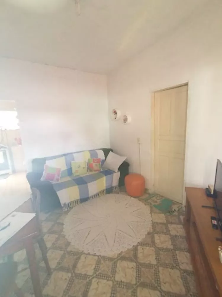 Casa, 2 quartos, 60 m² - Foto 1