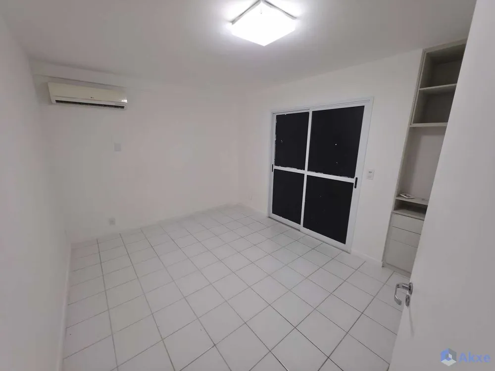 Casa, 4 quartos, 197 m² - Foto 1
