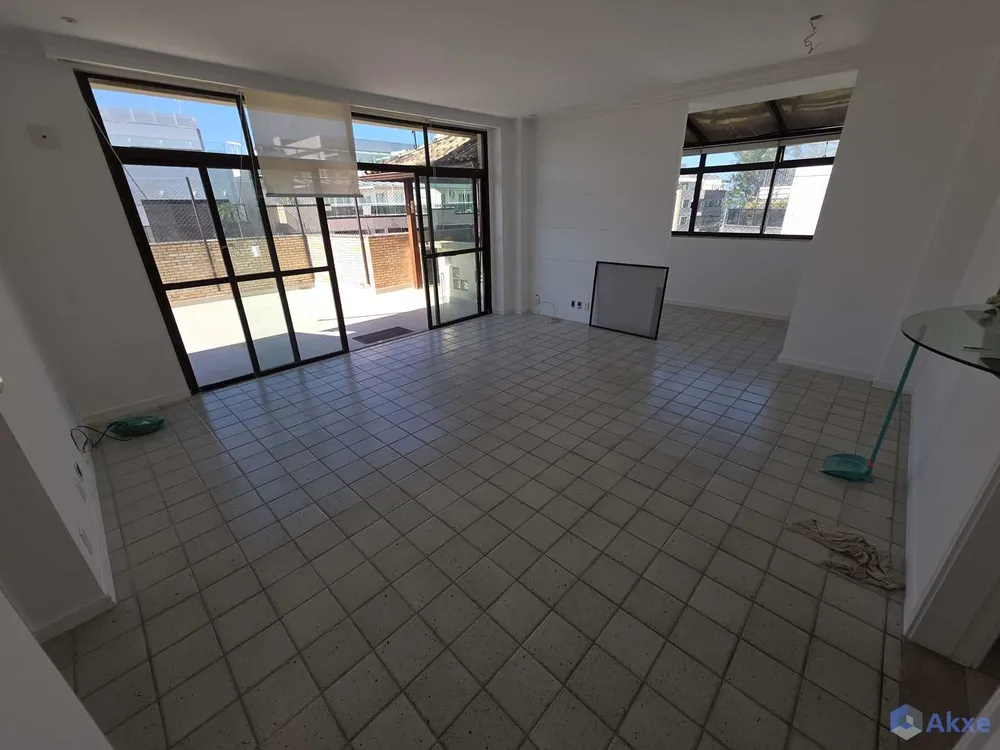 Cobertura, 2 quartos, 249 m² - Foto 1