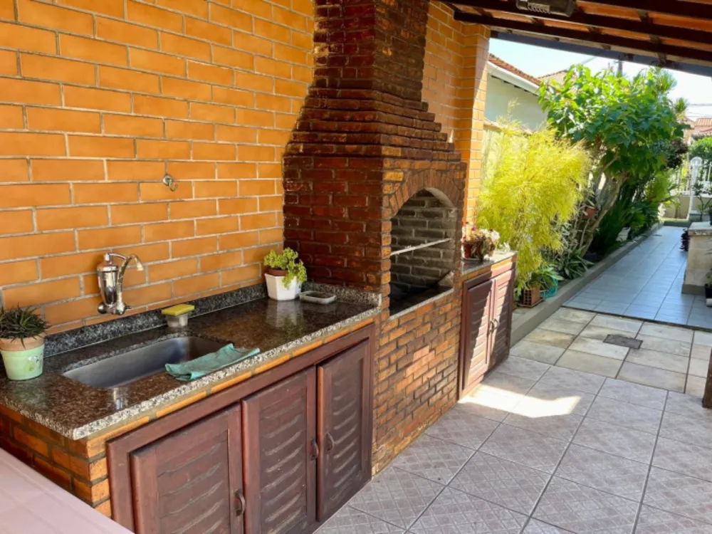 Casa, 4 quartos, 230 m² - Foto 12