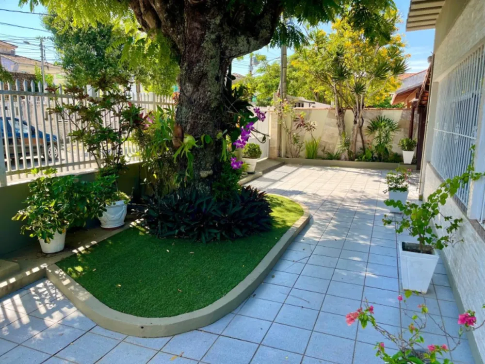 Casa, 4 quartos, 230 m² - Foto 20
