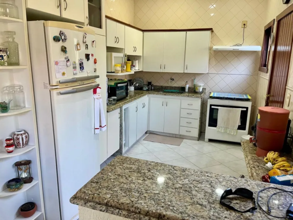 Casa, 4 quartos, 230 m² - Foto 10