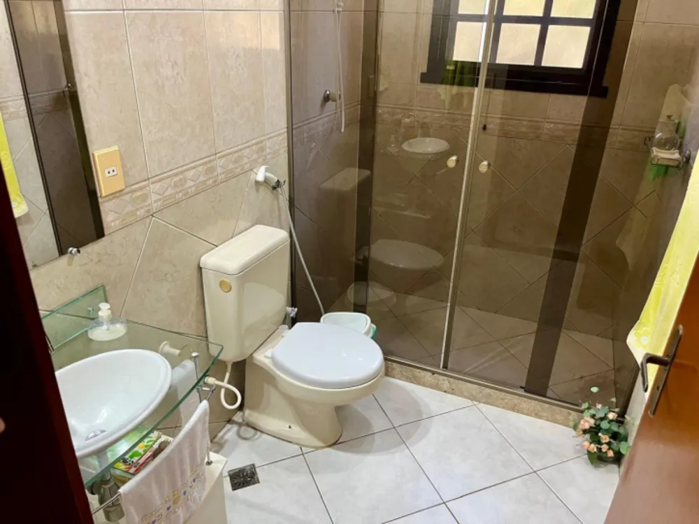 Casa, 4 quartos, 230 m² - Foto 11