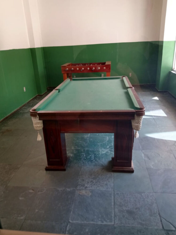 Apartamento à venda com 2 quartos, 80m² - Foto 2