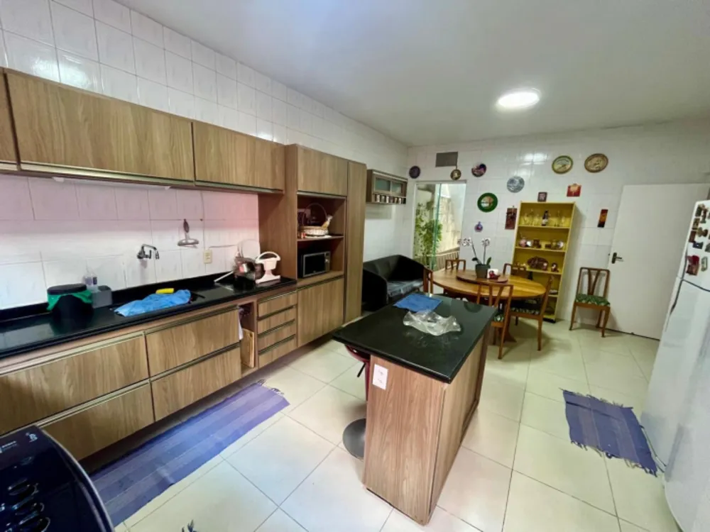 Sobrado, 7 quartos, 397 m² - Foto 6