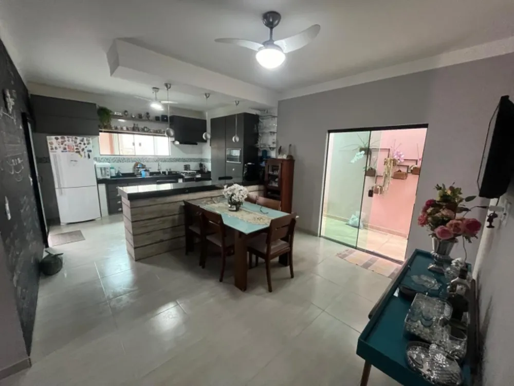 Casa, 3 quartos, 350 m² - Foto 2