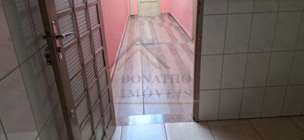 Casa à venda com 2 quartos, 80m² - Foto 3