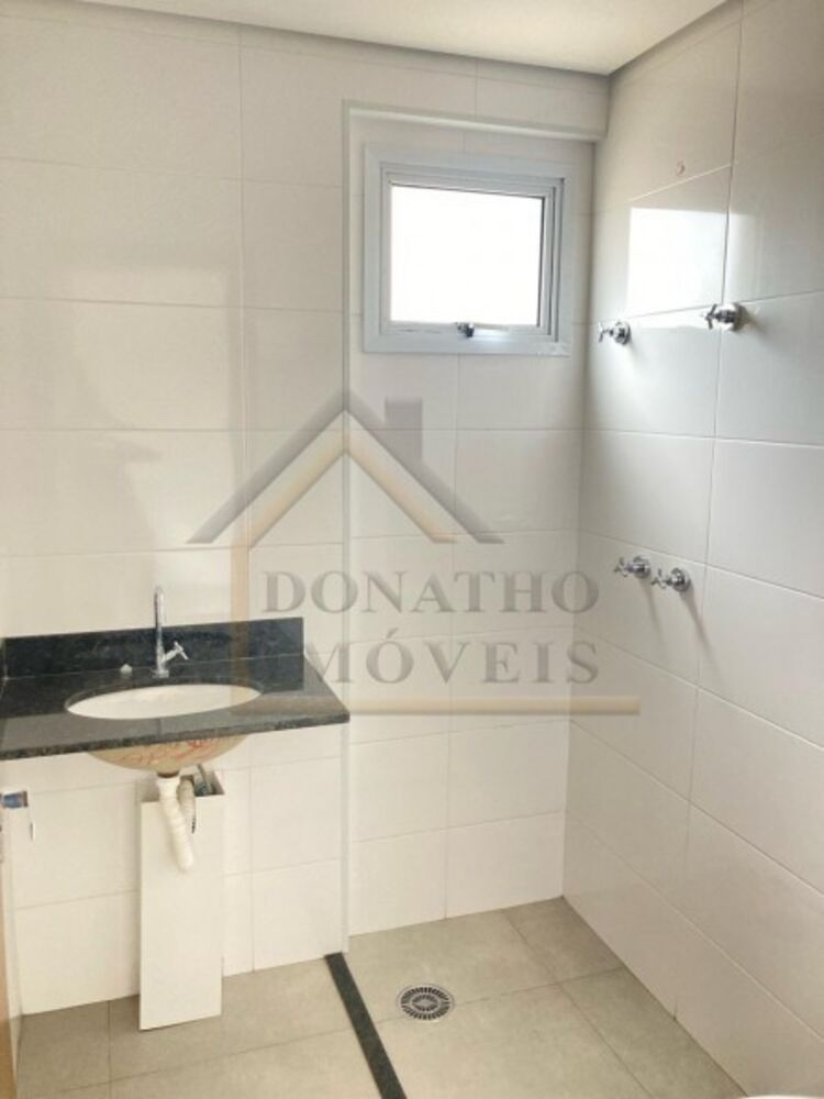 Apartamento à venda com 2 quartos, 67m² - Foto 13