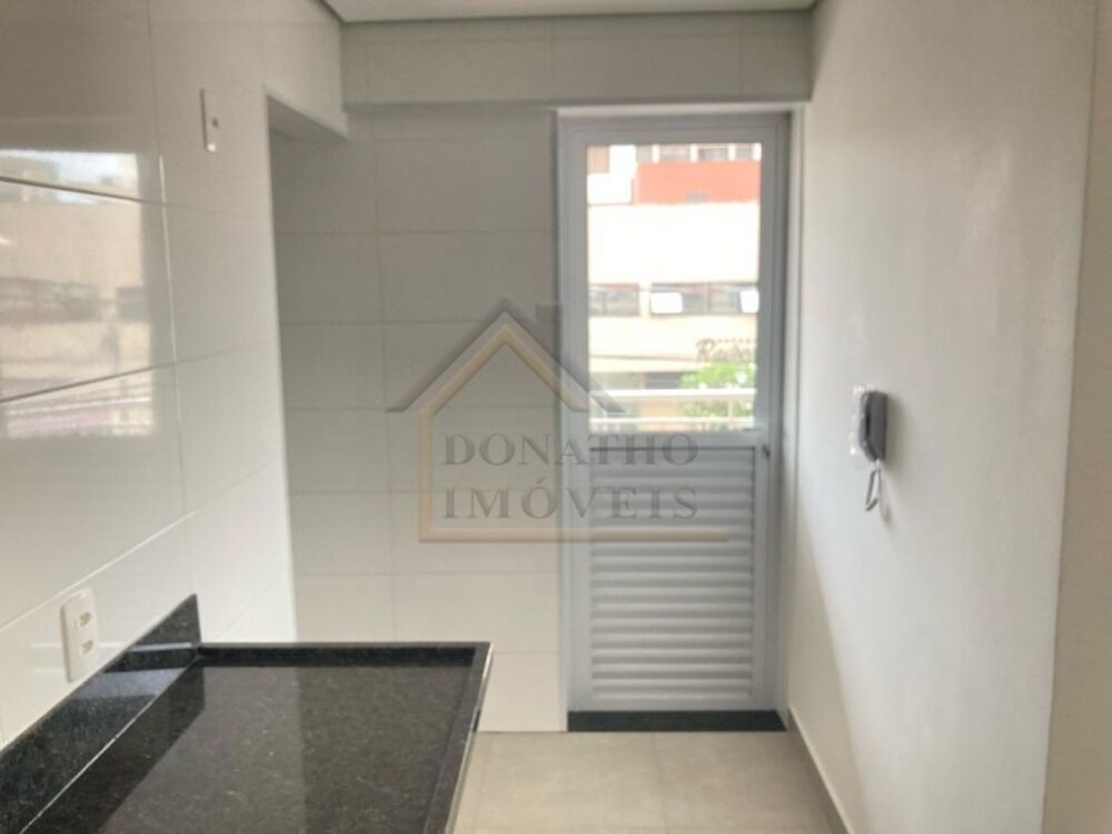 Apartamento à venda com 2 quartos, 67m² - Foto 5