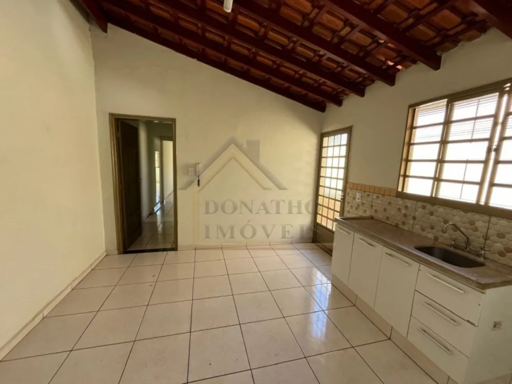 Casa, 3 quartos, 200 m² - Foto 13