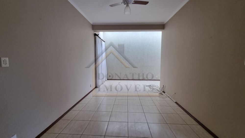 Casa, 3 quartos, 230 m² - Foto 3