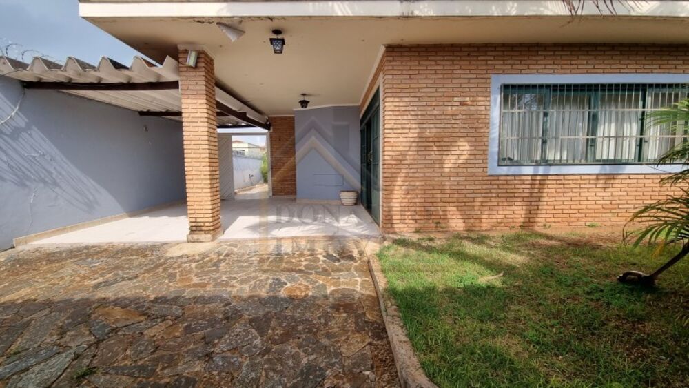 Casa, 3 quartos, 230 m² - Foto 1