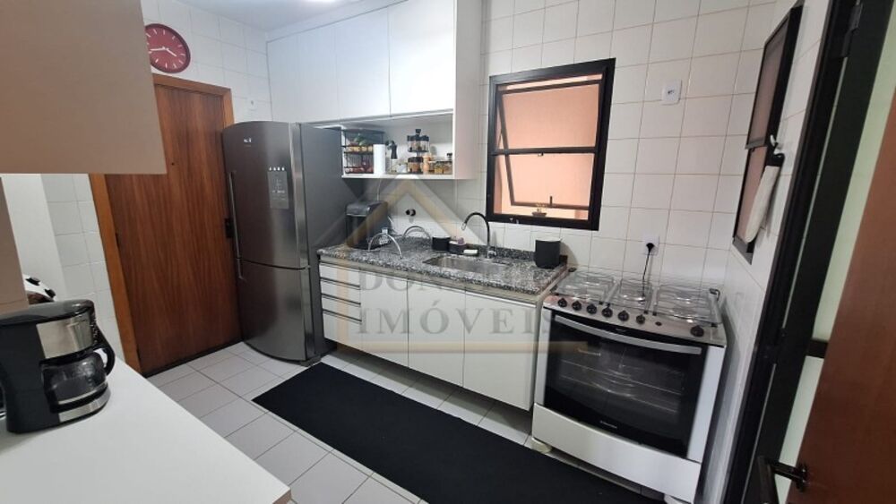 Apartamento à venda com 3 quartos, 121m² - Foto 4