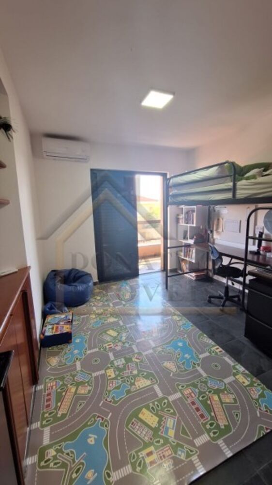 Apartamento à venda com 3 quartos, 121m² - Foto 2