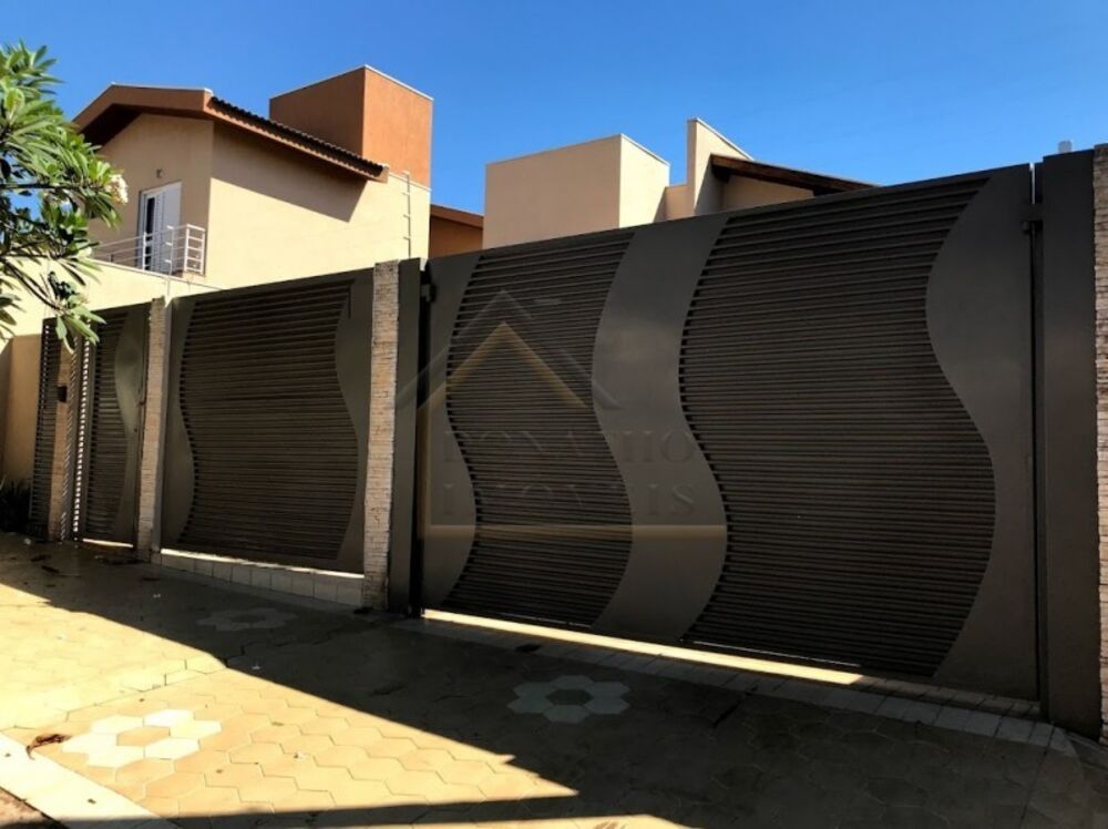 Casa, 4 quartos, 278 m² - Foto 2