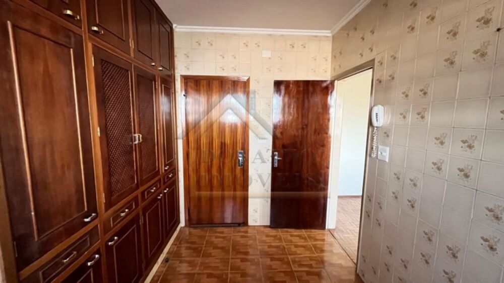 Apartamento para alugar com 3 quartos, 113m² - Foto 12