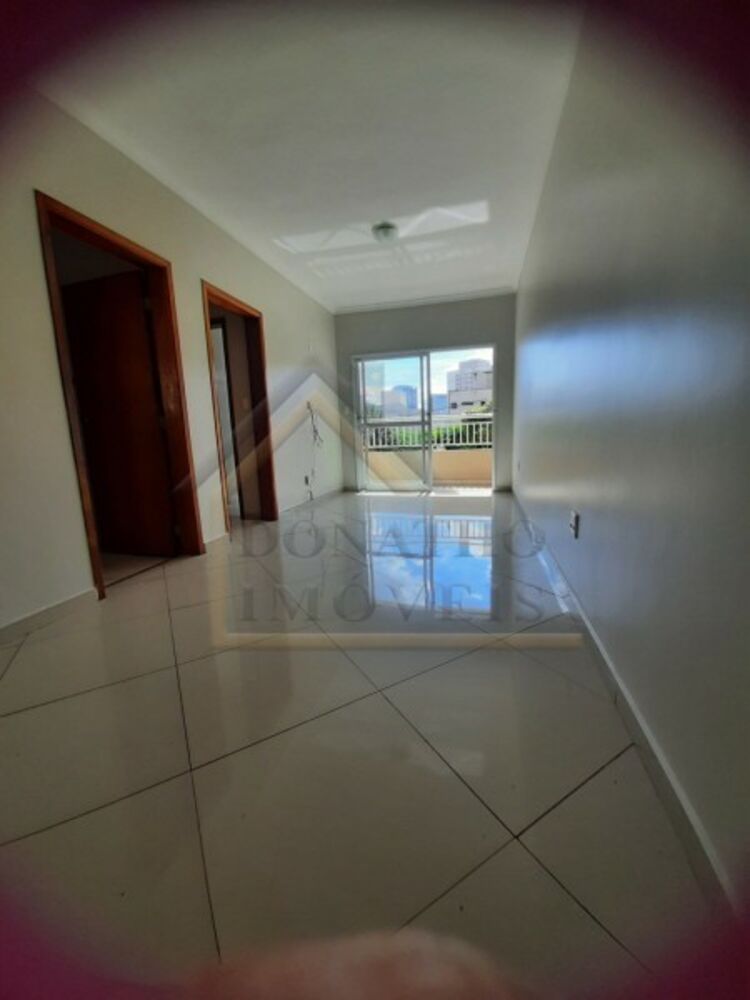 Apartamento à venda com 2 quartos, 66m² - Foto 1