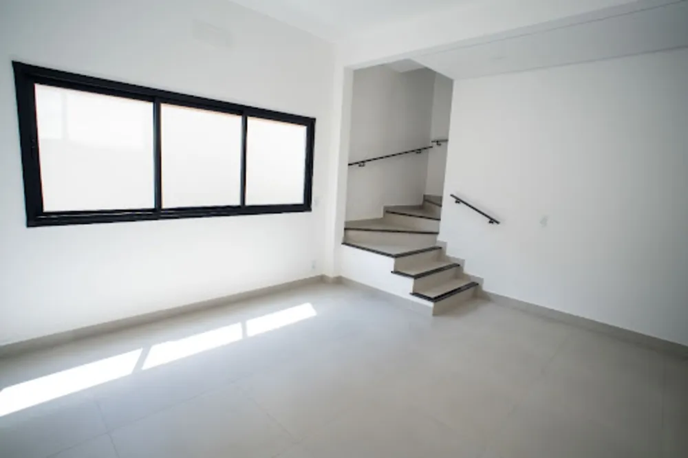 Casa, 3 quartos, 198 m² - Foto 1