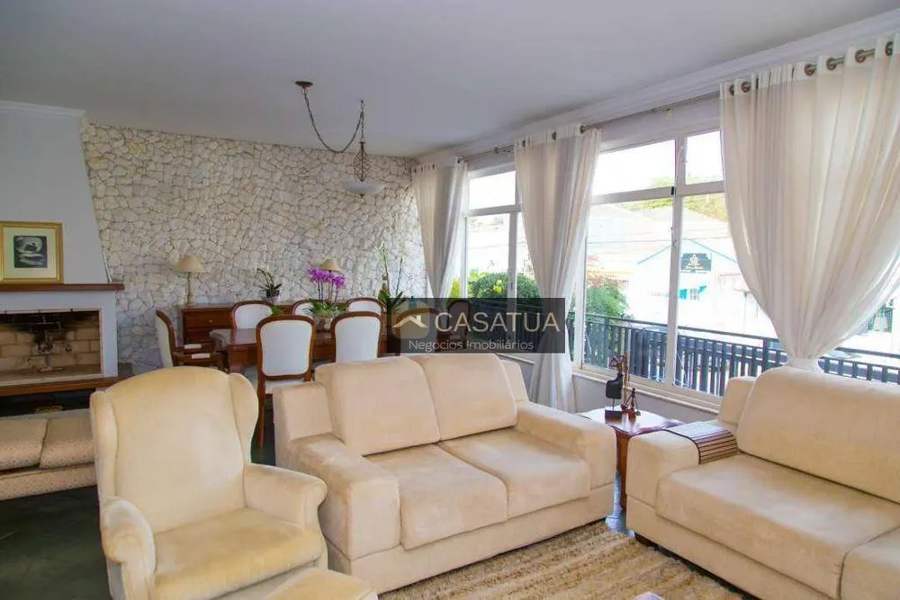 Casa, 5 quartos, 312 m² - Foto 1