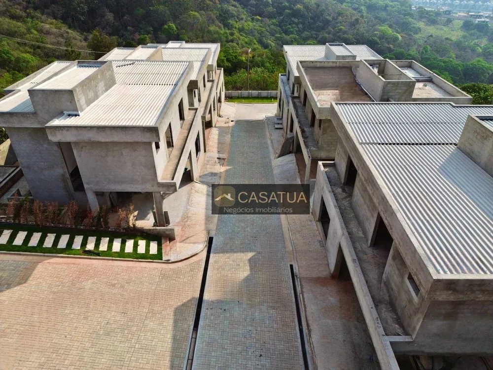 Casa de Condomínio, 4 quartos - Foto 1