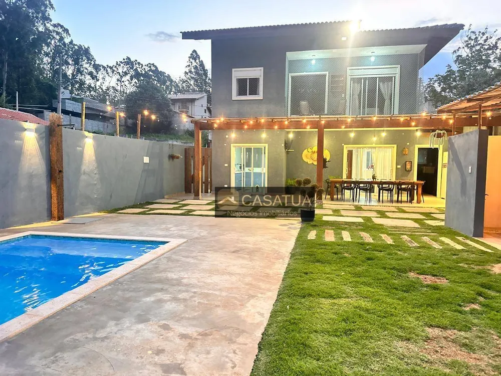 Casa, 3 quartos, 160 m² - Foto 2