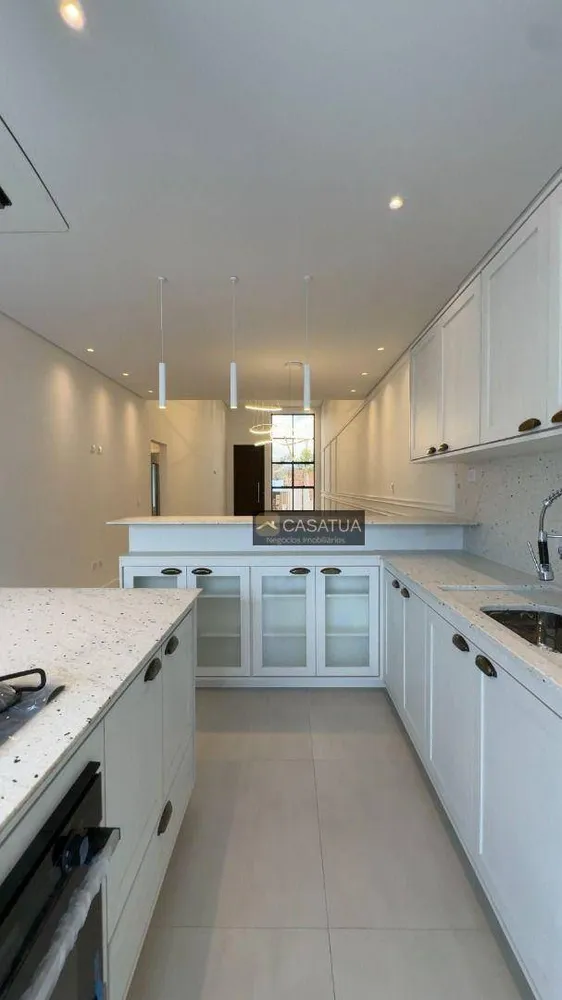 Casa, 3 quartos, 200 m² - Foto 4