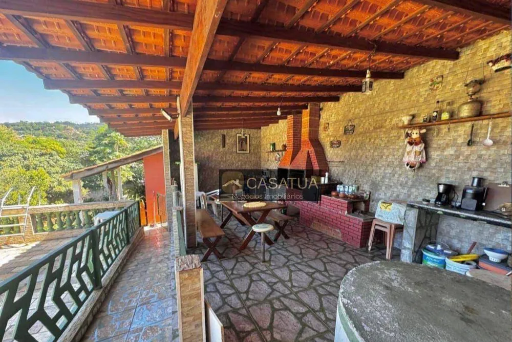 Chácara, 3 quartos, 1000 m² - Foto 1
