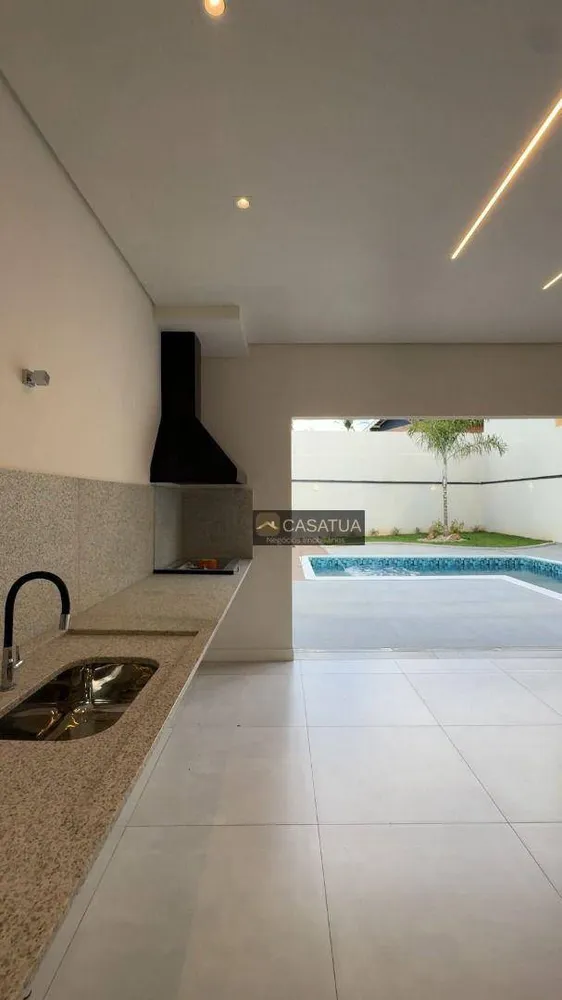 Casa, 3 quartos, 200 m² - Foto 4