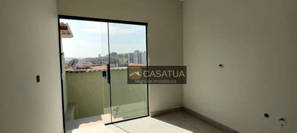 Casa, 3 quartos, 105 m² - Foto 2