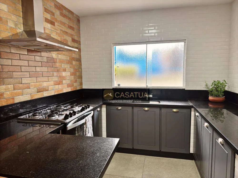 Casa, 3 quartos, 260 m² - Foto 3