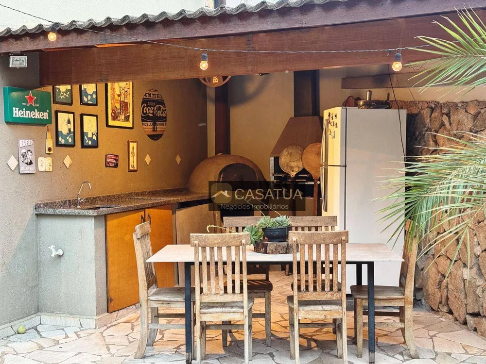 Casa, 3 quartos, 260 m² - Foto 8